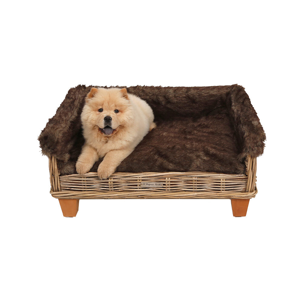  51 Degrees North Rattan Bed Cover
