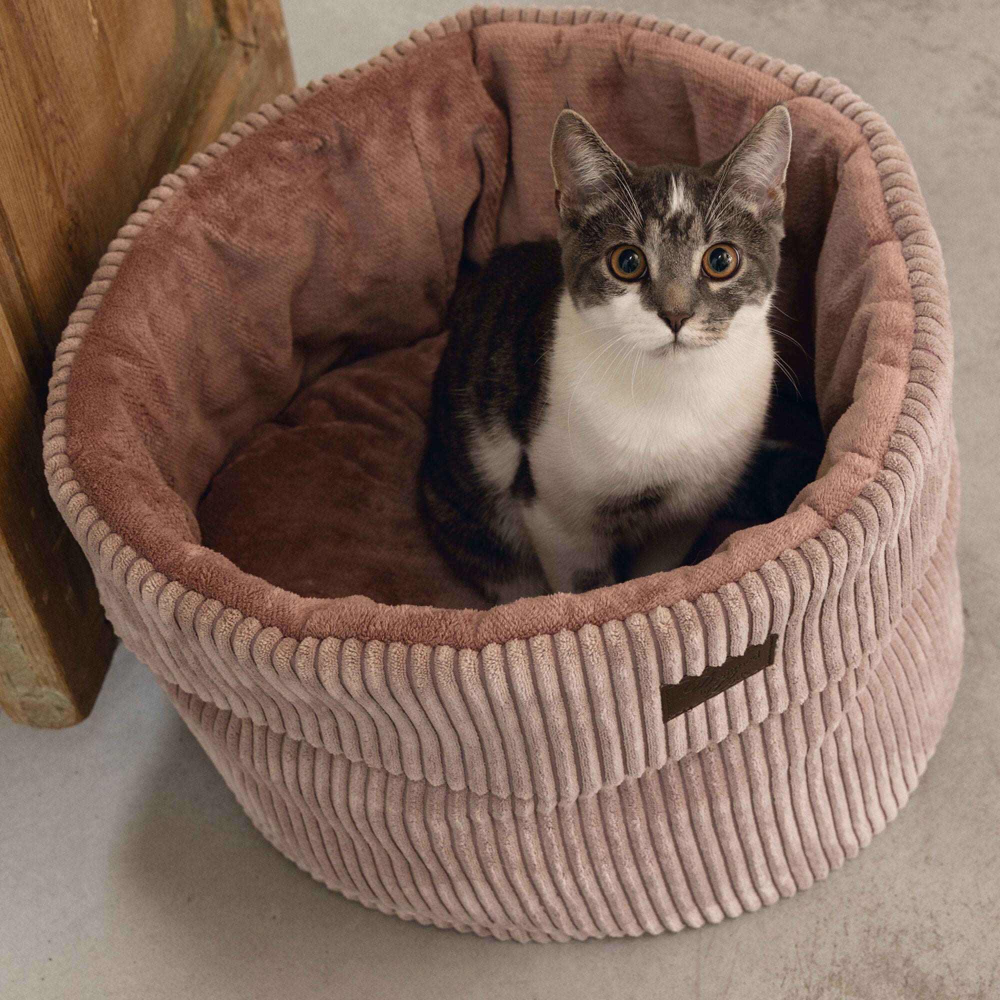  Designed By Lotte Ribbed Cat Bed