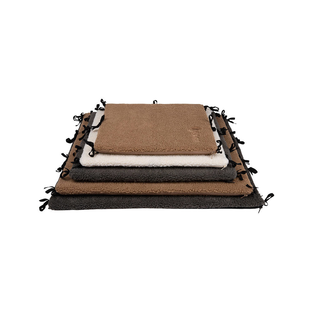  District 70 Sherpa Bench Divider