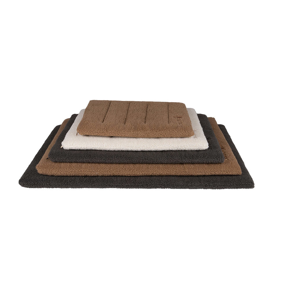  District 70 Sherpa Crate Mat