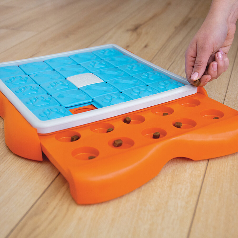  Nina Ottosson Challenge Slider