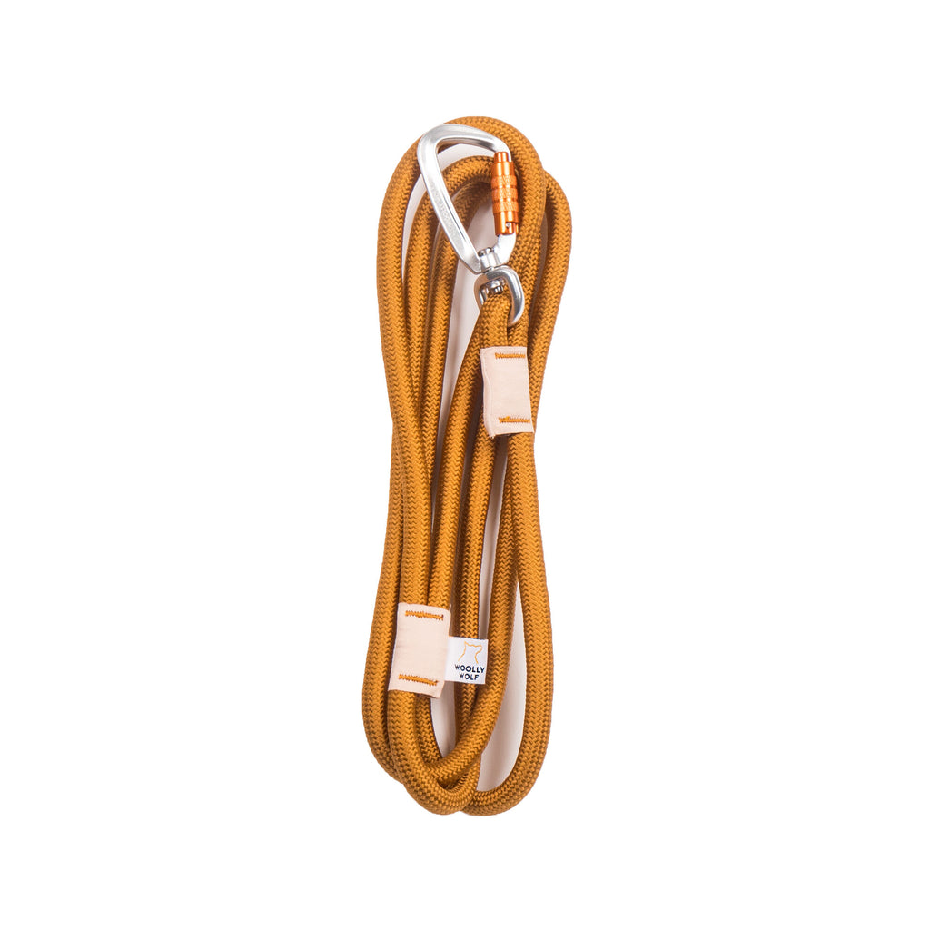  Woolly Wolf - Recycled Rope Leash